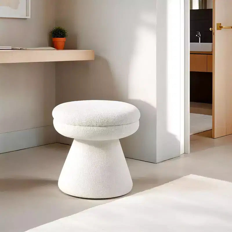17.5 Mushroom Shape Accent Stool,Round Top Teddy Fabric Ottoman with Pedestal Base,Shearling-Like Pouf for Living Room,Bedroom,Entryway