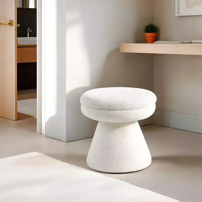 17.5 Mushroom Shape Accent Stool,Round Top Teddy Fabric Ottoman with Pedestal Base,Shearling-Like Pouf for Living Room,Bedroom,Entryway